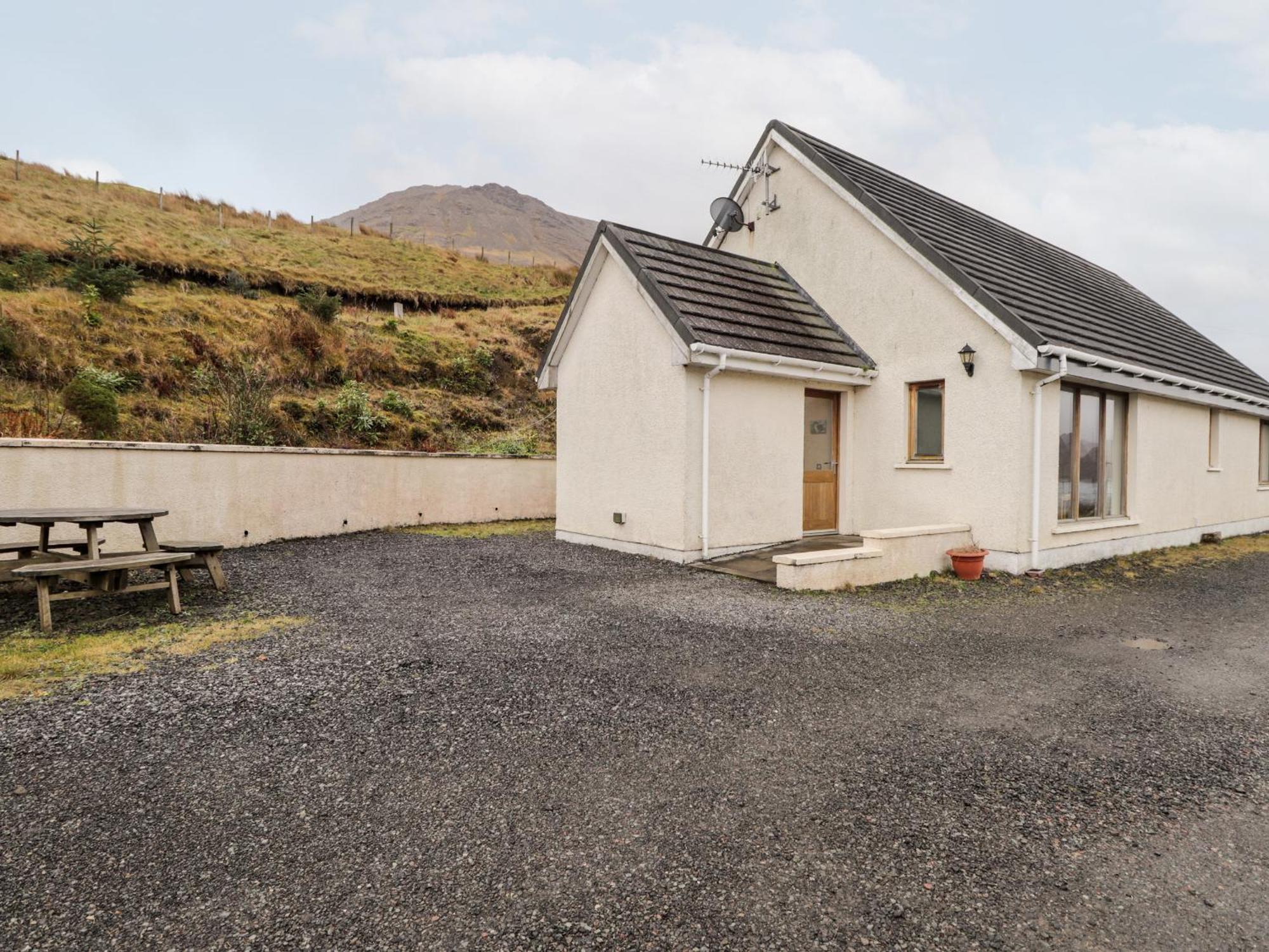 Tigh Na Creag Villa Sconser Exterior photo